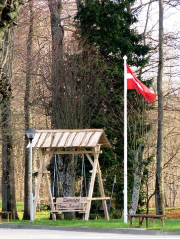Dāvana Ziemupei un ziemupniekiem Latvijas simtgadē